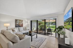 119 Club Drive, Palm Beach Gardens, FL 33418 - MLS#B26011148