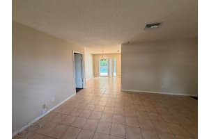 8300 26th Place, Davie, FL 33328 - MLS#B26011168