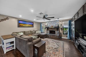 9696 28th Place, Coral Springs, FL 33065 - MLS#B26011220