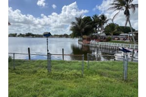 2180 93rd Avenue, Pembroke Pines, FL 33024 - MLS#B26011231