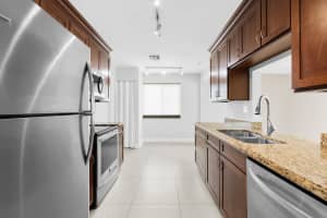 313 4th Terrace, Dania Beach, FL 33004 - MLS#B26011240