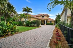 881 Se Saint Lucie Boulevard, Stuart, Fl 34996, Stuart