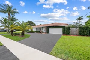 5660 9th Street, Plantation, FL 33317 - MLS#B26011253
