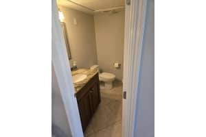 1940 2nd Avenue, Wilton Manors, FL 33305 - MLS#B26011286