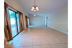 2400 19th Avenue, Boynton Beach, FL 33426 - MLS#B26011288