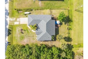 8755 91st Avenue, Vero Beach, FL 32967 - MLS#B26011290