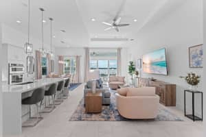 10099 Regency Way, Palm Beach Gardens, FL 33412 - MLS#B26011293