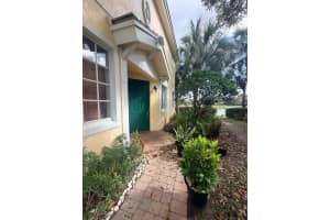 7644 Foxcroft Lane, Davie, FL 33328 - MLS#B26011332