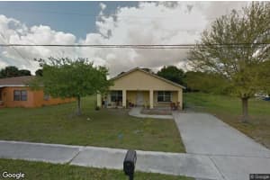 429 18th Street, Fort Pierce, FL 34950 - MLS#B26011352