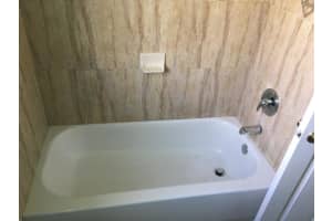 429 18th Street, Fort Pierce, FL 34950 - MLS#B26011352