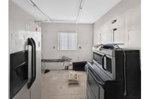 5300 Washington , Hollywood, FL 33021 - MLS#B26011360