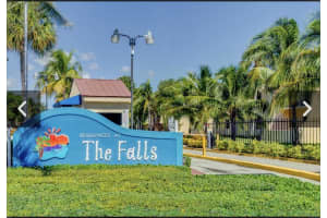 13917 Sw 90th Avenue 214b, Miami, Fl 33176, Miami