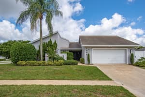 7484 Malibu Crescent, Boca Raton, FL 33433 - MLS#B26011374