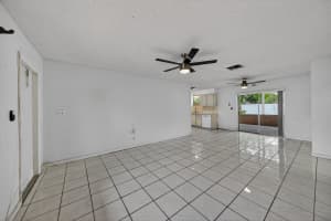 8104 94th Avenue, Tamarac, FL 33321 - MLS#B26011413