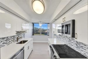 1000 Saint Charles Place, Pembroke Pines, FL 33026 - MLS#B26011427