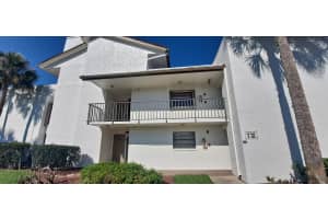 3500 Twin Lakes Terrace, Fort Pierce, FL 34951 - MLS#B26011431