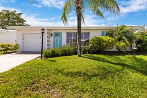 110 24th Court, Pompano Beach, FL 33064 - MLS#B26011492