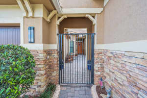 9368 Cantal Circle, Parkland, FL 33076 - MLS#B26011506