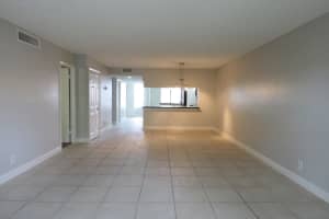 193 Lakeview Drive 205, Weston, Fl 33326, Weston