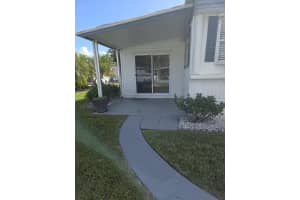 7667 Swan Avenue, Hobe Sound, FL 33455 - MLS#B26011520