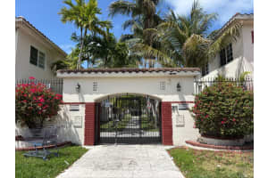 1195 Marseille Drive, Miami Beach, FL 33141 - MLS#B26011526