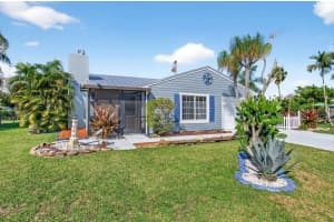 5333 Limewood Court, Boynton Beach, FL 33472 - MLS#B26011527