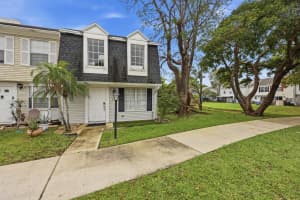 218 Old English Drive, Jupiter, FL 33458 - MLS#B26011549
