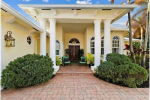 3810 Canoe Creek Terrace, Palm City, FL 34990 - MLS#B26011554