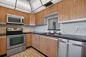 3203 Portofino Point, Coconut Creek, FL 33066 - MLS#B26011564