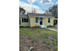 1717 Linwood Avenue, Fort Pierce, FL 34982 - MLS#B26011577