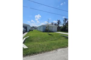 3838 Grant Street, Stuart, FL 34997 - MLS#B26011582