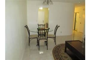 2270 68th Street, Fort Lauderdale, FL 33308 - MLS#B26011595