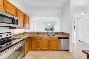 3600 Oaks Clubhouse Drive, Pompano Beach, FL 33069 - MLS#B26011599