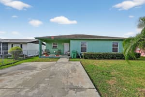 1582 Reverend Jesse Biggs Boulevard, Pahokee, FL 33476 - MLS#B26011604