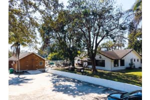 1710 142nd Avenue, Davie, FL 33325 - MLS#B26011608