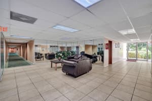 2000 Atlantic Shores Boulevard, Hallandale Beach, FL 33009 - MLS#B26011668