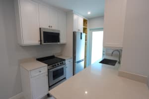 631 17th Way, Fort Lauderdale, FL 33304 - MLS#B26011670