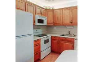 767 Burgundy, Delray Beach, FL 33484, Delray Beach, FL 33484 - MLS#B26011677