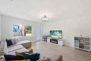 3821 4th Place, Lauderhill, FL 33311 - MLS#B26011686