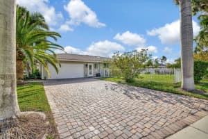 3851 27th Avenue, Lighthouse Point, FL 33064 - MLS#B26011692