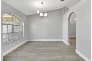 915 Sunflower Avenue, Delray Beach, FL 33445 - MLS#B26011693