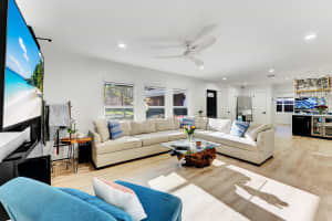 707 W Boulevard Chatelaine, Delray Beach, FL 33445, Delray Beach, FL 33445 - MLS#B26011709