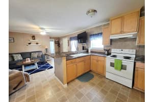 1501 Lake Dr Drive, Okeechobee, FL 34974 - MLS#B26011713