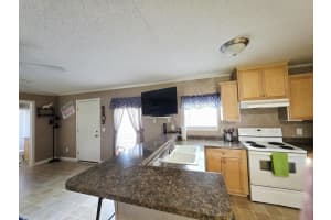 1501 Lake Dr Drive, Okeechobee, FL 34974 - MLS#B26011713