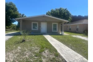 704 18th Street, Fort Pierce, FL 34950 - MLS#B26011723