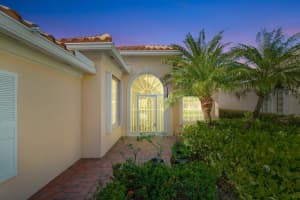 8338 Angelina Court, Hobe Sound, FL 33455 - MLS#B26011751