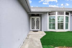 471 Sherbrooke Avenue, Port Saint Lucie, FL 34983 - MLS#B26011778