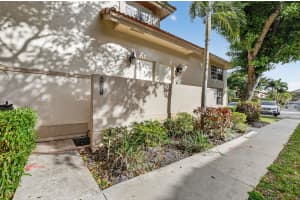 6671 Via Regina 6671, Boca Raton, FL 33433, Boca Raton, FL 33433 - MLS#B26011792