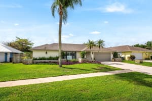 13795 Geranium Place, Wellington, FL 33414 - MLS#B26011812