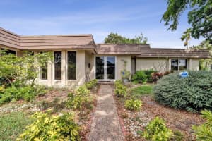 6207 Jacaranda Circle, Tamarac, FL 33319 - MLS#B26011848